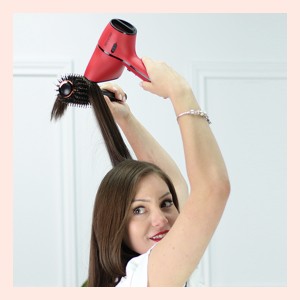 Revlon Airflow Control Hair Dryer 2000 Watts, Wider Head, 90 degrees Rotating, Ceramic Tourmaline, Removable End Cap, Compact size, 3 heat, 2 speed settings & Cool shot button - RVDR5320ARB 