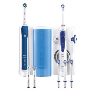 Oral-B OC 501.535.2, Oxyjet Cleaning System & Pro 2000 Rechargeable Electric Toothbrush White